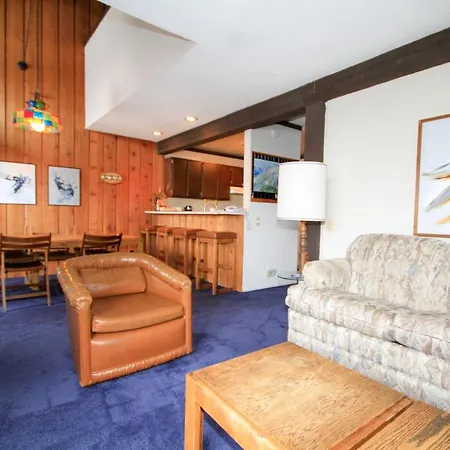 Mammoth Ski & Racquet Club #129